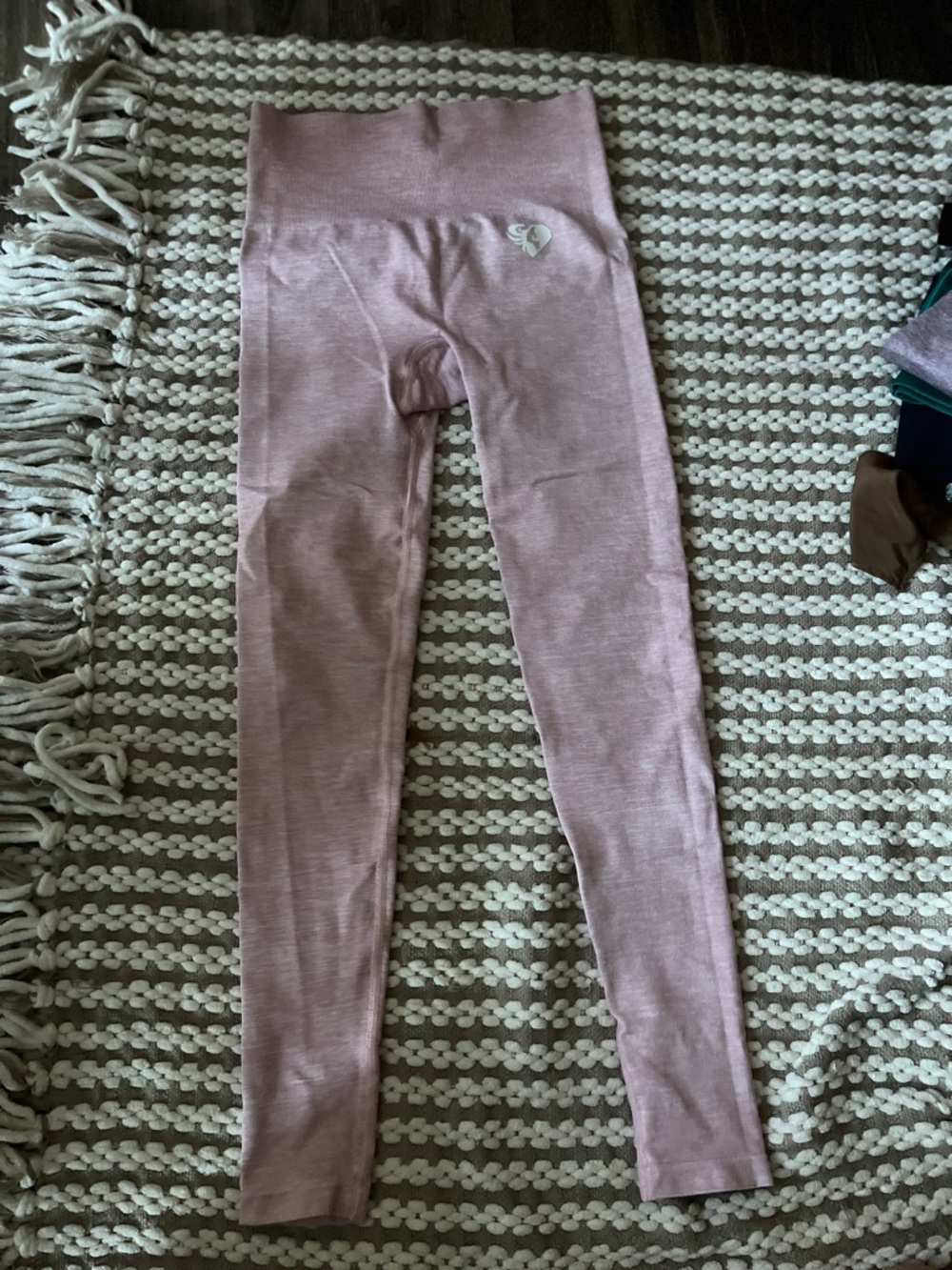 Women’s High-Rise Pink Seamless Leggings